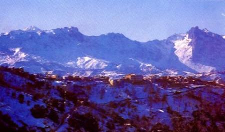 At-Ailem (Ain-el-Hammam) sous la neige