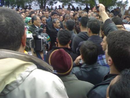 Histoire : fondation de l�avenir...Comm�moration de la mort des colonels Amirouche et Haoues