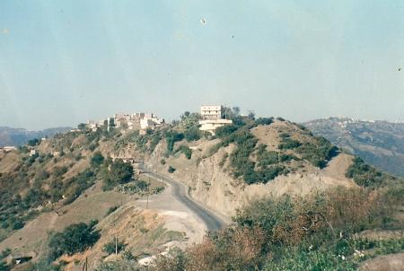 Un article de Wikip�dia, l'encyclop�die libre:Tassaft Ouguemoune